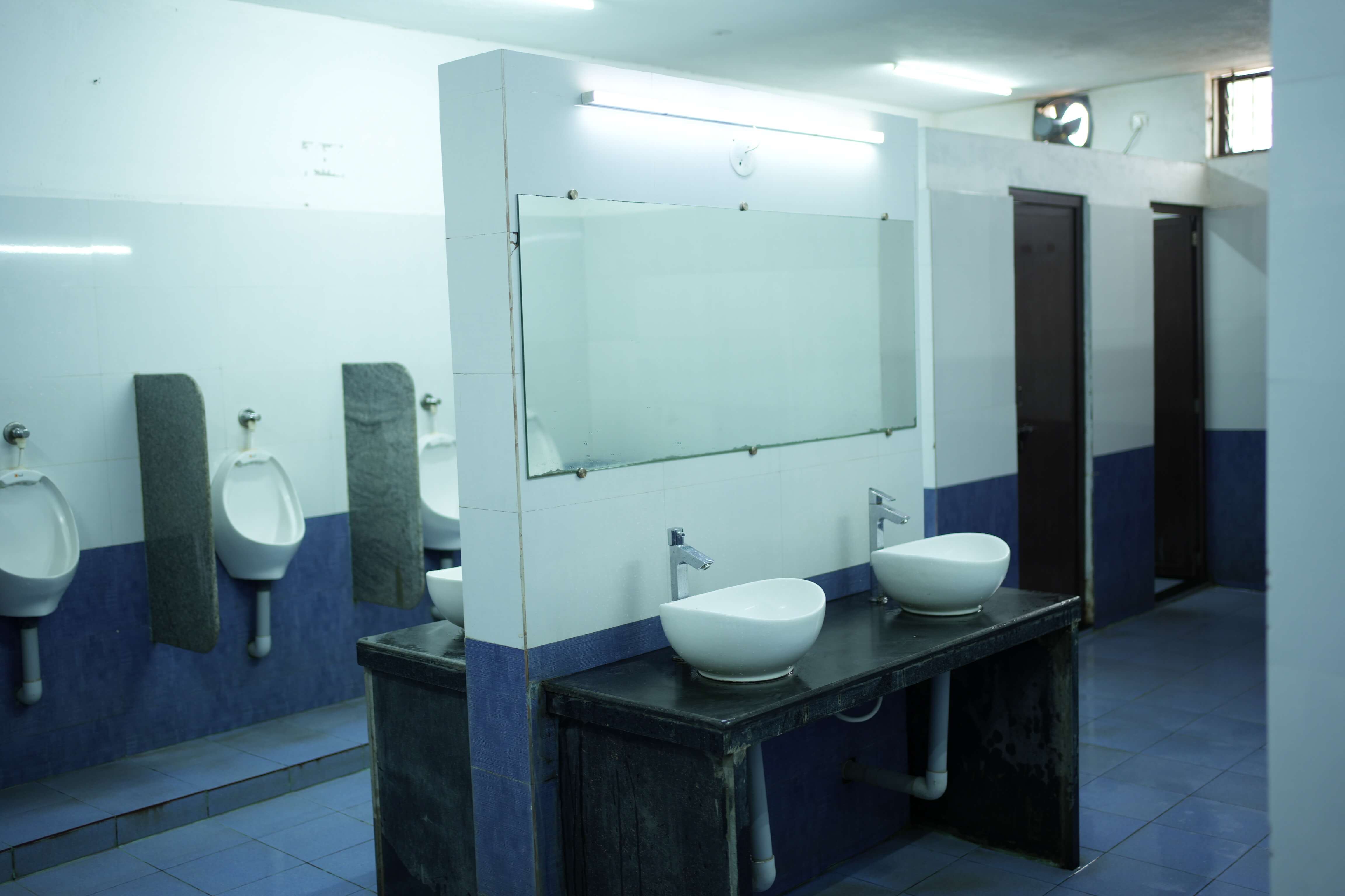 Toilet - Left Side Hand Washing