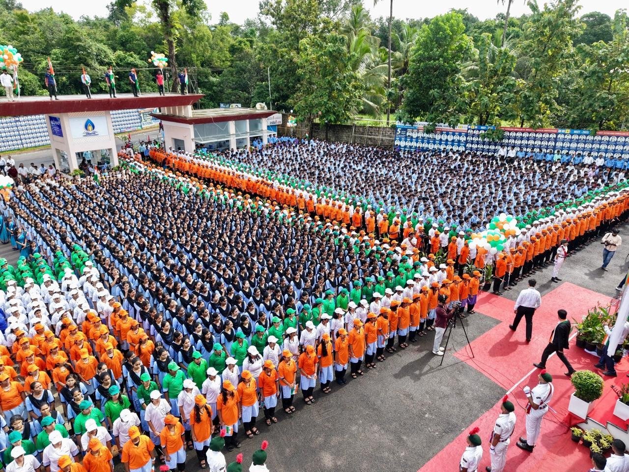ಕ್ರಿಯೇಟಿವ್ ಪದವಿ ಪೂರ್ವ ಕಾಲೇಜಿನಲ್ಲಿ ಸಂಭ್ರಮದ 80ನೆಯ ಸ್ವಾತಂತ್ರ್ಯೋತ್ಸವ ದಿನಾಚರಣೆ