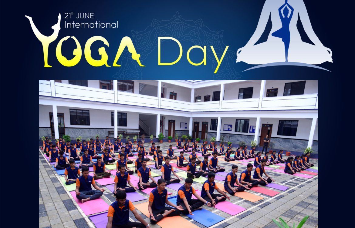 ಯೋಗಾಭ್ಯಾಸದಿಂದ ಸುದೃಢ ದೇಹ ಮತ್ತು ಆತ್ಮವಿಶ್ವಾಸ ಹೆಚ್ಚುತ್ತದೆ.