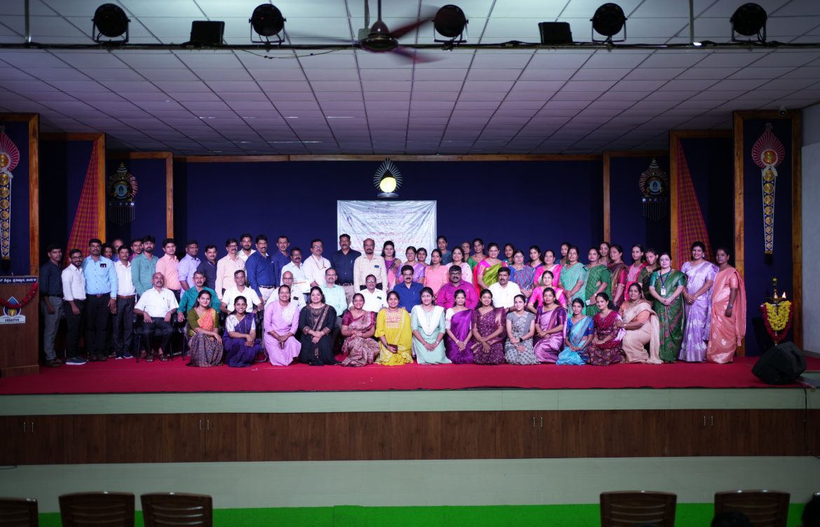 ಕ್ರಿಯೇಟಿವ್ ಕಾಲೇಜಿನಲ್ಲಿ ಅರ್ಥಶಾಸ್ತ್ರ ಕಾರ್ಯಾಗಾರ